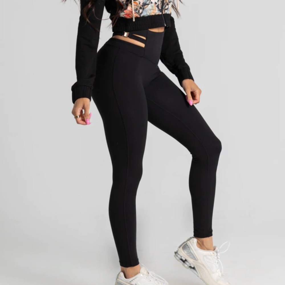 NOIR BLANC WILD BLACK SCRUNCH LEGGINGS L